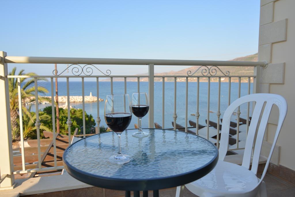 Kalli Villa Pomos Oda fotoğraf
