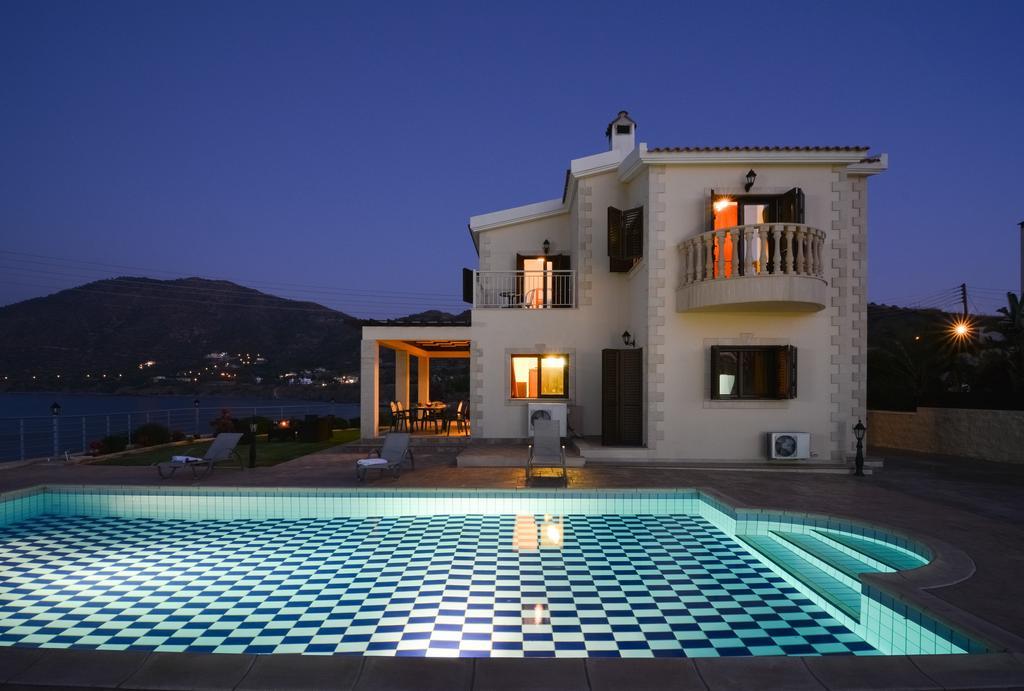 Kalli Villa Pomos Oda fotoğraf